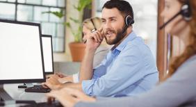 Traumjob Call Center Mitarbeiter
